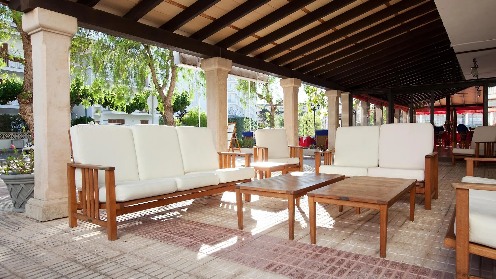 Apartamentos Ferrer Lime Tamarindos Port de Alcudia  Spain