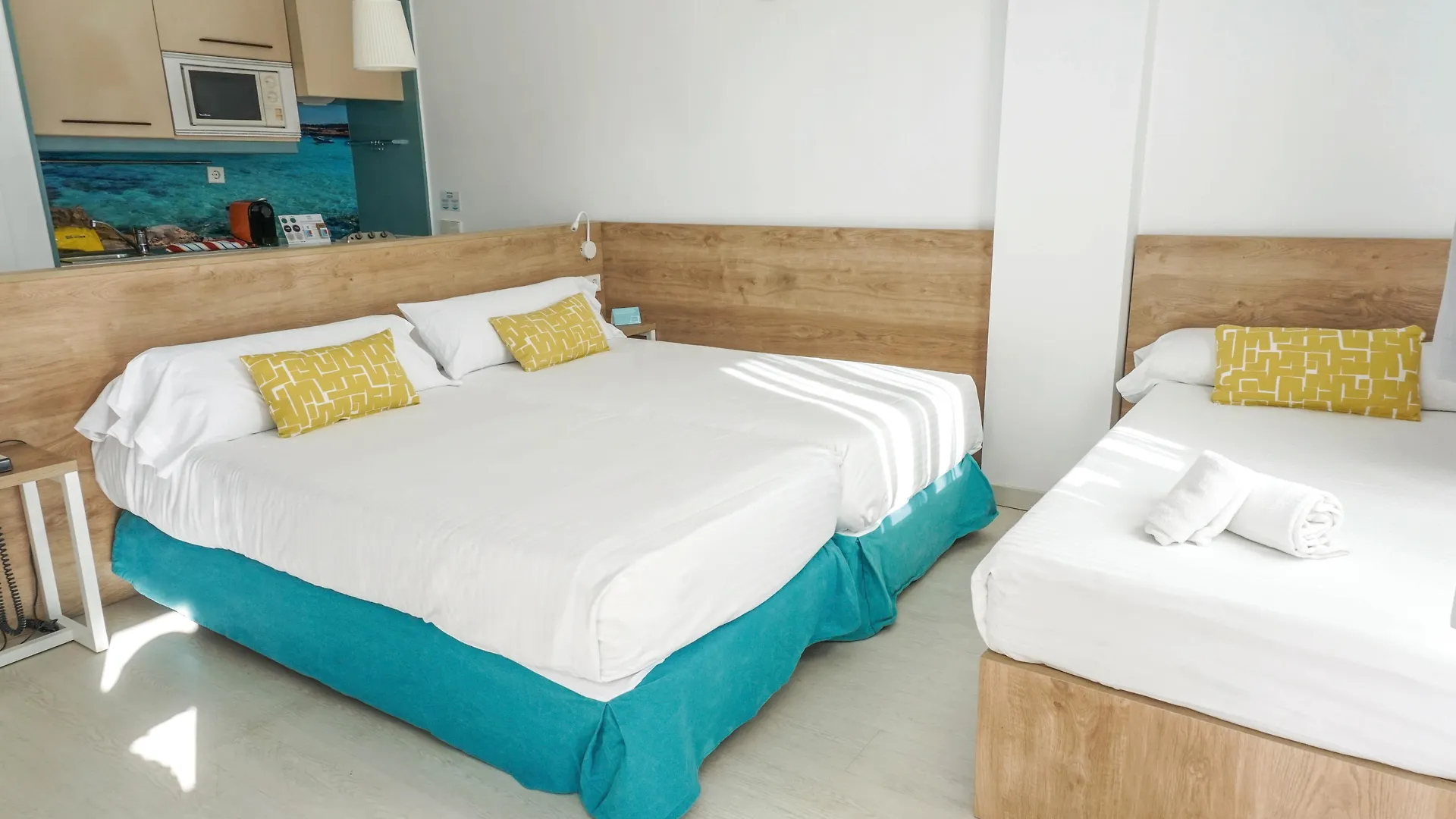 Apartamentos Ferrer Lime Tamarindos Port de Alcudia  Spain