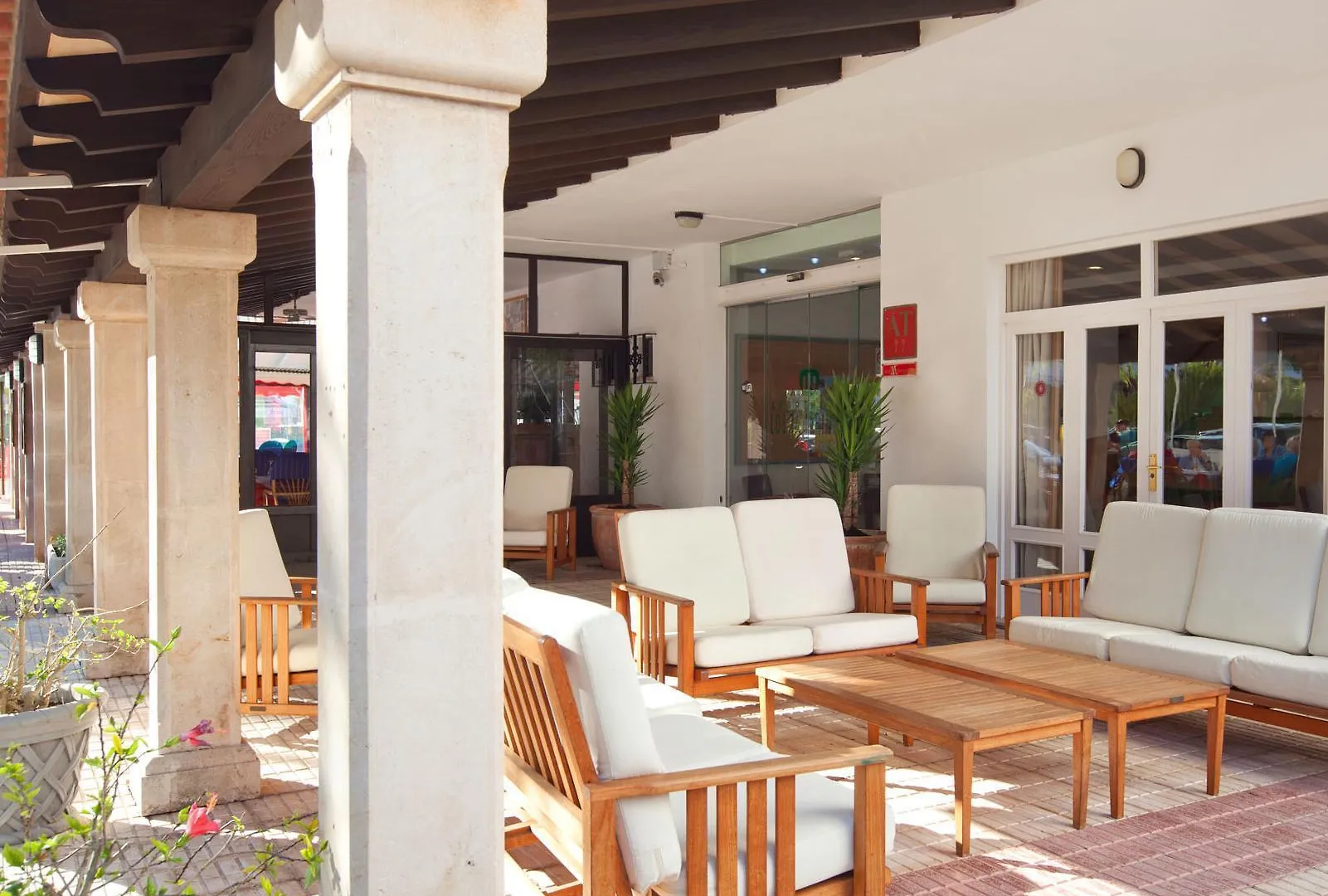 *** Lägenhetshotell Apartamentos Ferrer Lime Tamarindos Port de Alcudia  Spanien